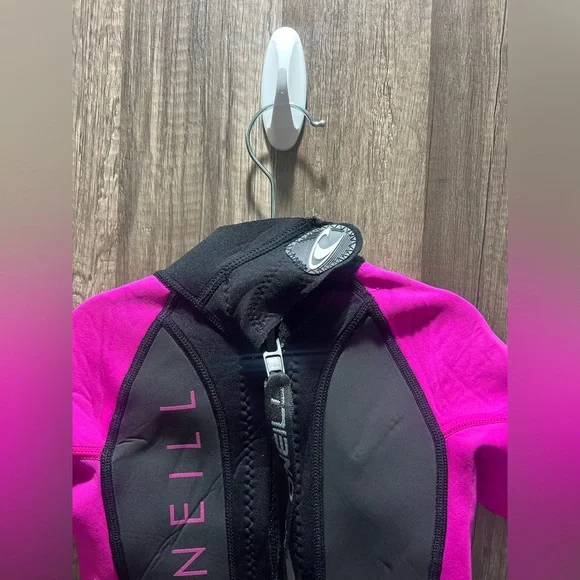 O'Neill Kids Pink and Black Short Sleeve Wetsuit 4t kids girls toddler VGUC - Picture 6 of 6